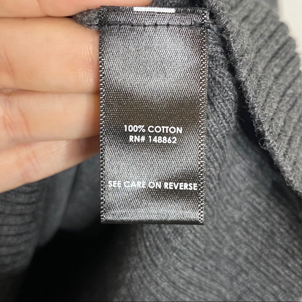 [Torrid] Dark Gray Sequin Star Patch Sweater - Picture 7 of 8